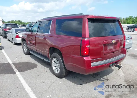 2016 Chevrolet Suburban Lt z USA, uszkodzony, nr VIN 1GNSCHKCOGR433336
